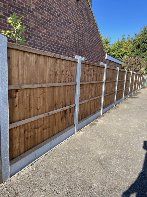 Garden Fencing, Durapost, Gravel Boards, Gates, Sky Fencing
