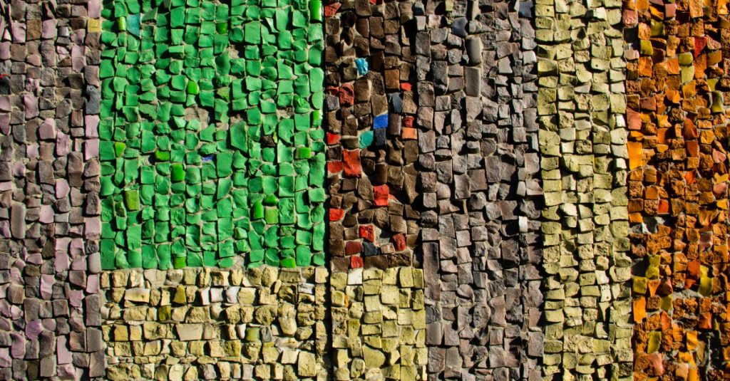Glass mosaic tiles