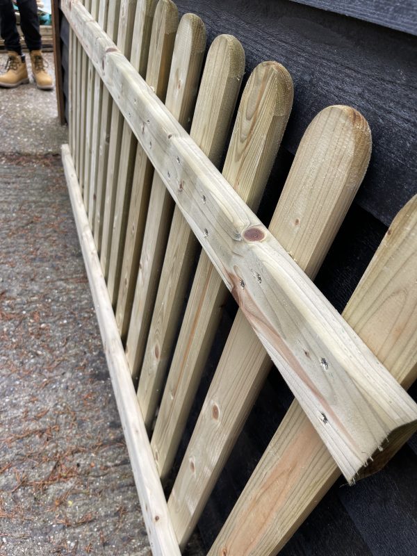 Garden Fencing, Durapost, Gravel Boards, Gates, Sky Fencing