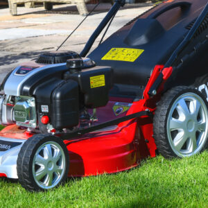 Cobra 46cm Self Propelled Petrol Lawnmower - M46SPCVX - Image 7