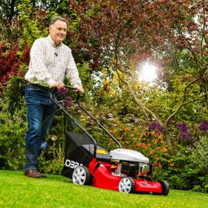 Cobra 41cm Petrol Lawnmower Kit - M41C - Image 8